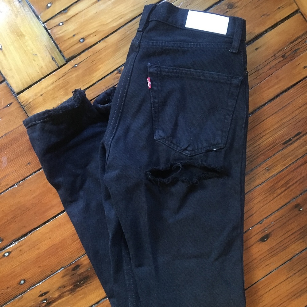 Re/done Levi's, butt rip black jeans
